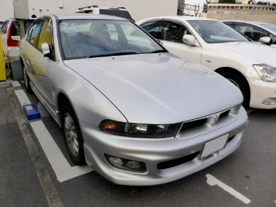 Mitsubishi GALANT Viento (EC7A) front
