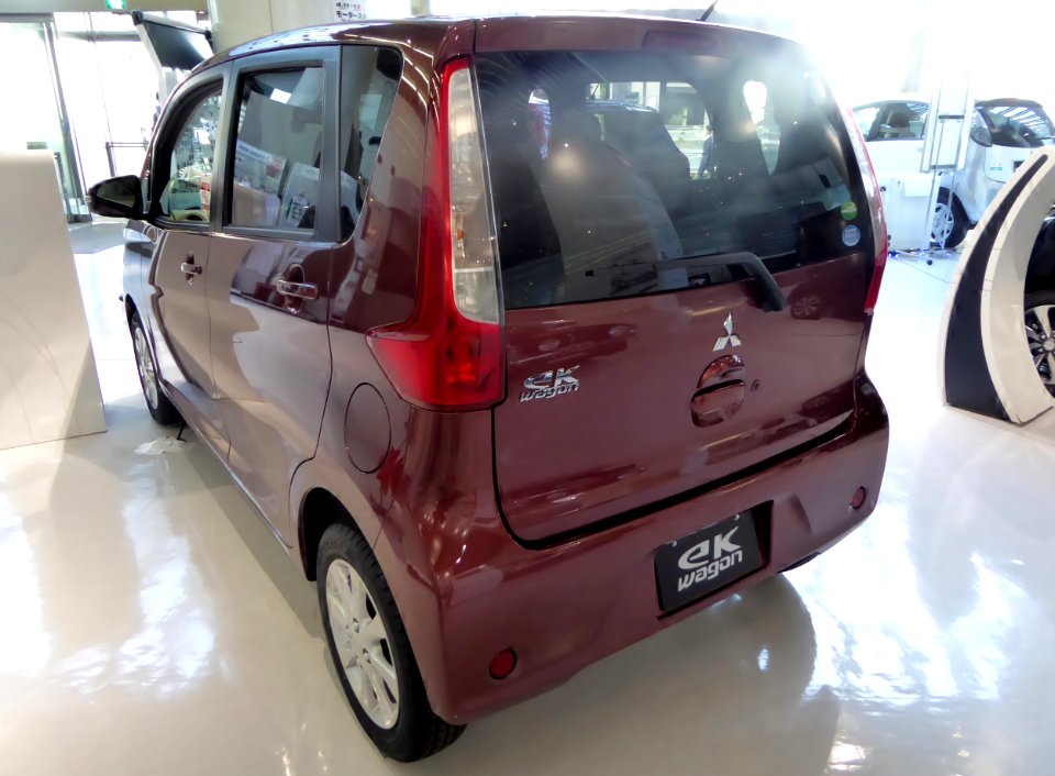 Mitsubishi eK wagon G e-ASSIST (B11W) rear