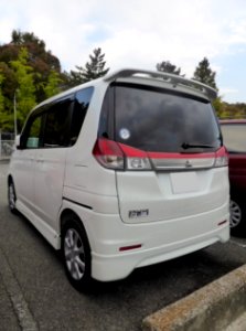 Mitsubishi DELICA D2 S (MB15S) rear