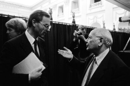 Minister Ruding (l) en Den Uyl, Bestanddeelnr 932-4106