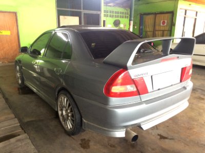 Mitsubishi Lancer GSR Evolution IV (CN9A) 04