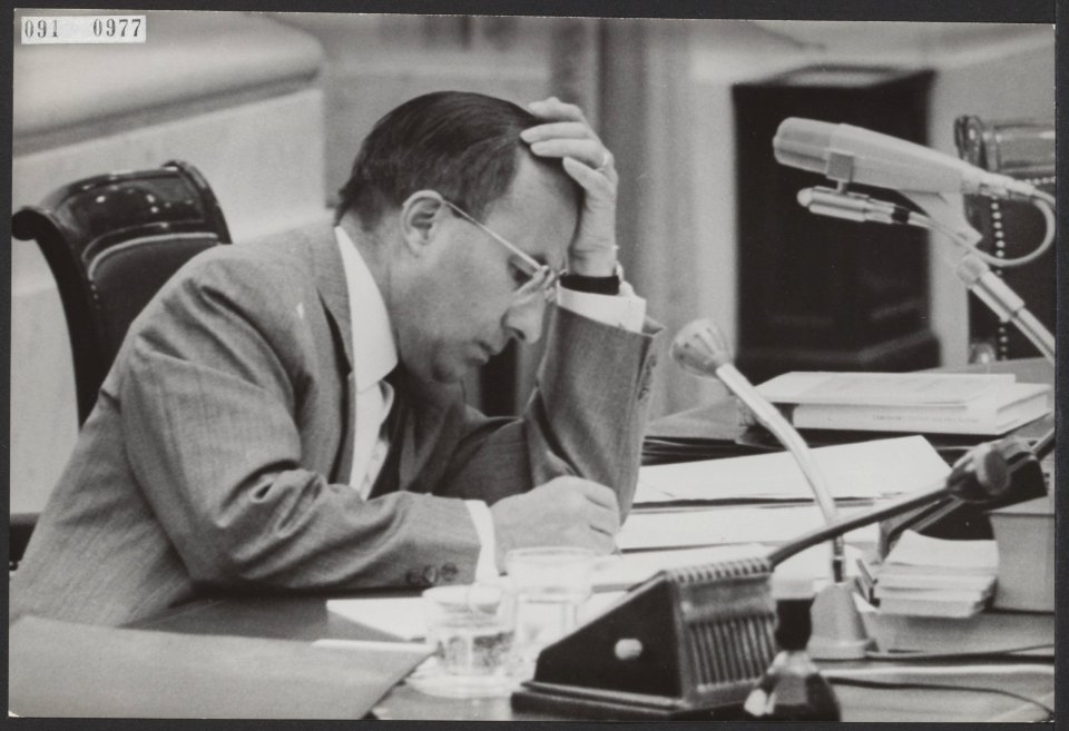 Minister-presidenten, tweede kamer, Cals,JMLTh, Bestanddeelnr 091-0977