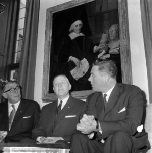 Minister president Marijnen ontvangt minister president ir Werner van Luxemburg, Bestanddeelnr 916-2180