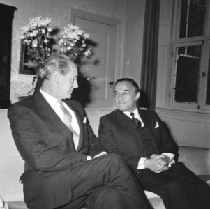 Minister-president Jack Lynch (links) en premier Piet de Jong, Bestanddeelnr 920-4279