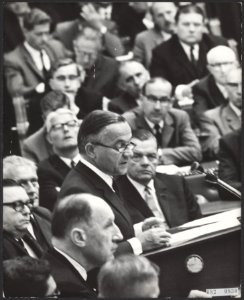 Minister-presidenten, tweede kamer, ministers, MINISTERIES, Luns, J.A.M.H., Bestanddeelnr 082-0830