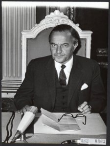 Minister-presidenten, portretten, Bestanddeelnr 082-0863