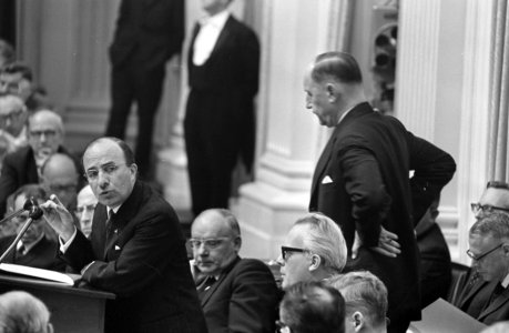 Minister-president Jo Cals (KVP) aan het woord, Bestanddeelnr 919-6769