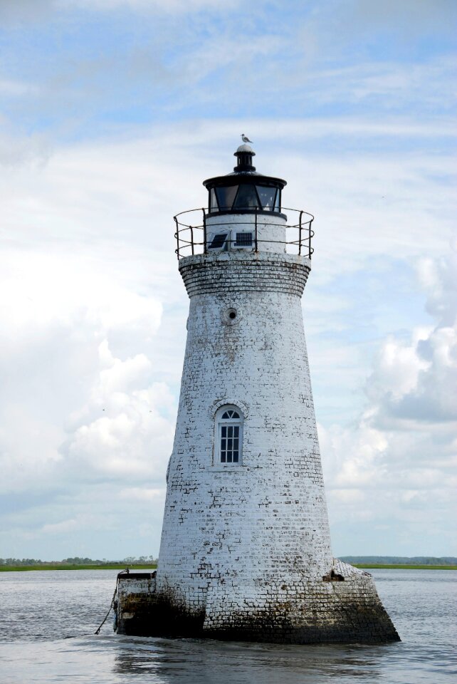 Beacon structure nautical