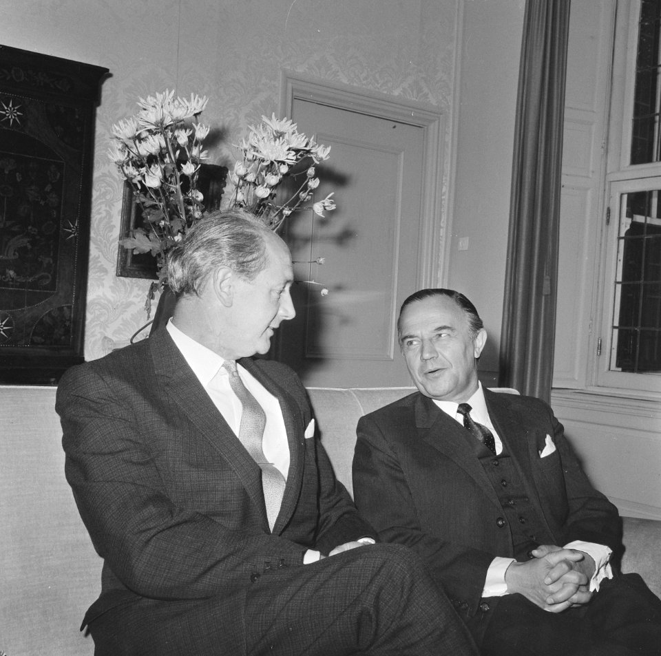 Minister-president Jack Lynch (links) en premier Piet de Jong, Bestanddeelnr 920-4278