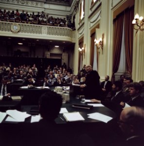 Minister-president Joop den Uyl in de Tweede Kamer, Bestanddeelnr 254-9276