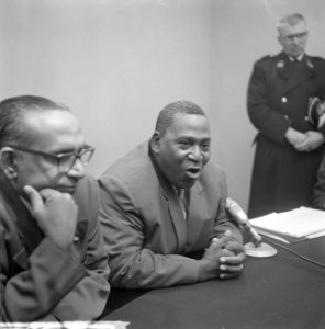 Minister-President Pengel van Suriname in Nederland aangekomen Minister-Preside, Bestanddeelnr 915-0950