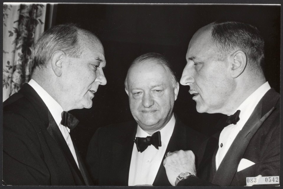 Ministers, gesprekken, conferenties, Butler, Luns, JAMH, Bestanddeelnr 083-0542