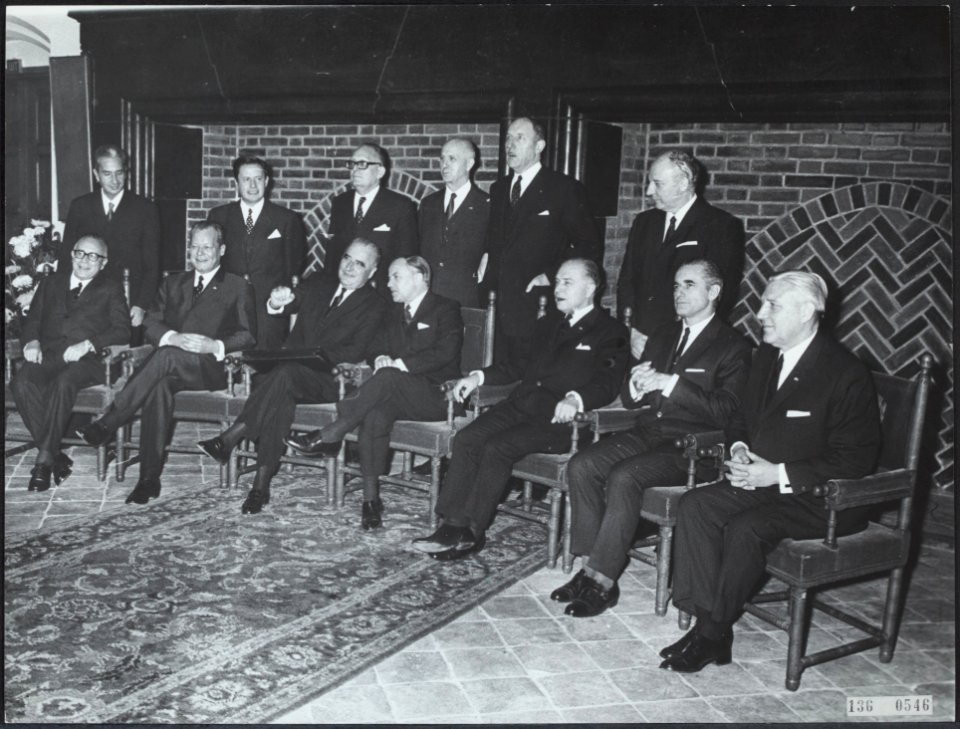 Ministers, conferenties, Chaban Delmas, Eyskens, Harmel, Luns, J.A.M.H., Rumor, Bestanddeelnr 136-0546