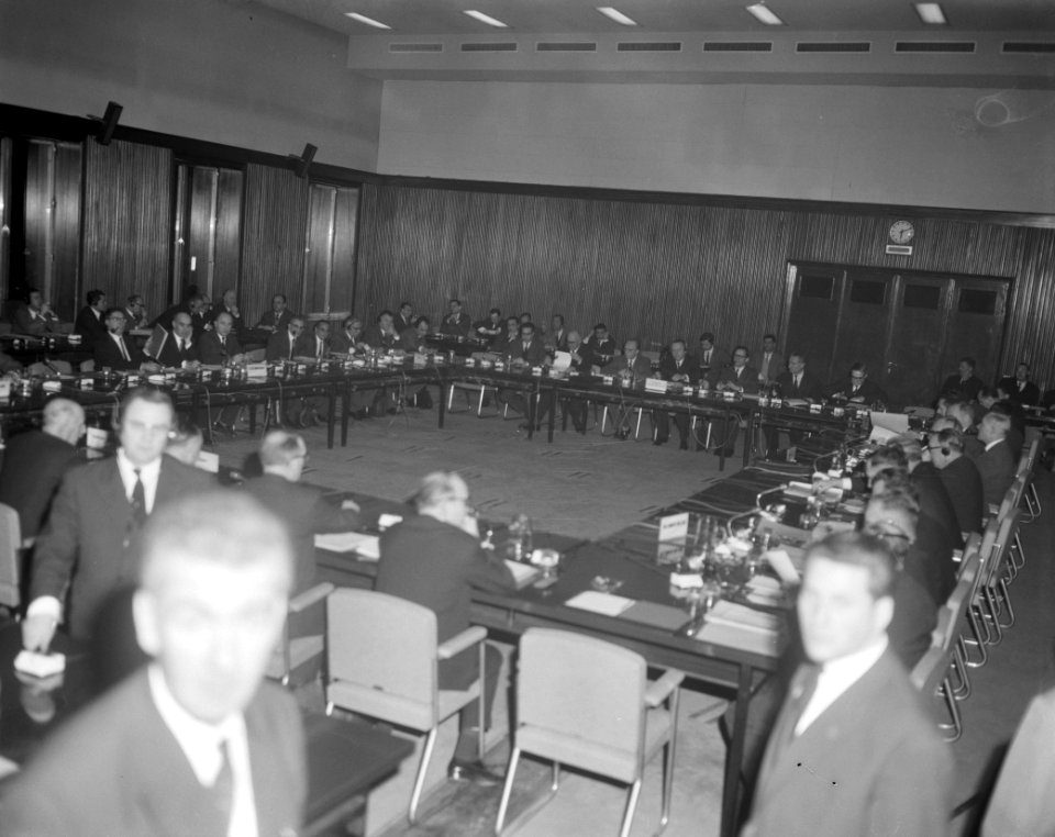Ministerraad van de EEG te Brussel bijeen gekomen, Bestanddeelnr 915-9116