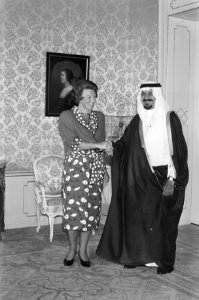 Ministers, ontvangsten, vice-premiers, koninginnen, Beatrix, koningin, Abdul Azi, Bestanddeelnr 934-4709