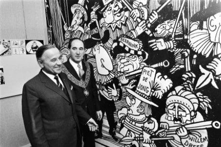 Minister-president De Jong (l) en loco-burgemeester Goudsmit bij een tekening v…, Bestanddeelnr 924-4652