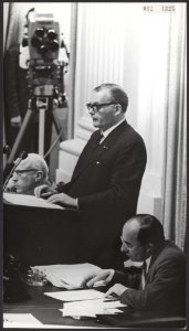 Ministers, tweede kamer, redevoeringen, Cals, Jo, Bestanddeelnr 092-1325