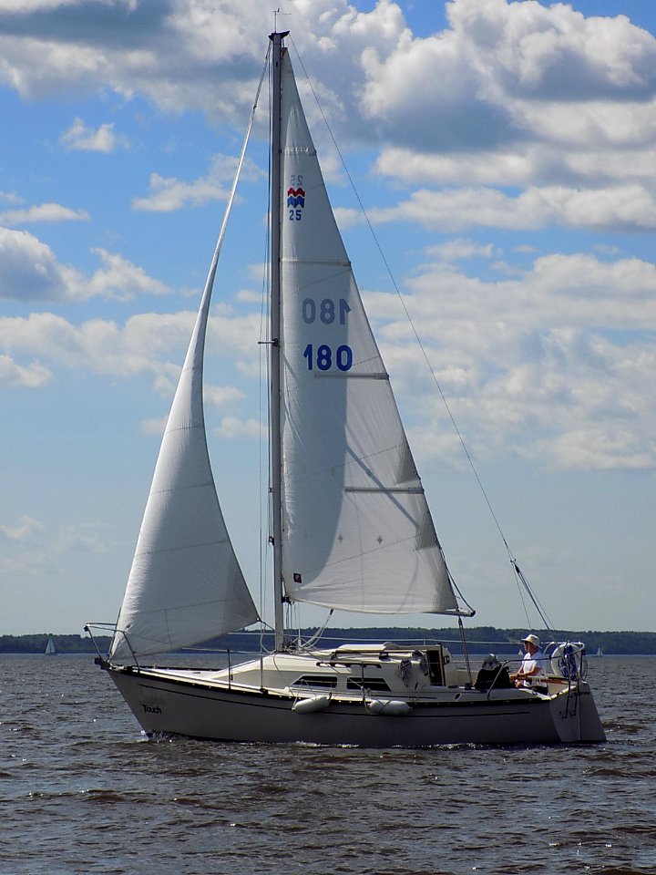 Mirage 25 Sailboat Invisible Touch 2922