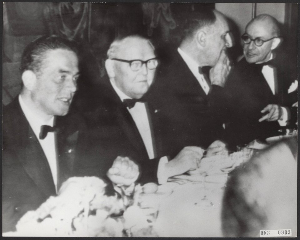 Ministers, minister-presidenten, bezoeken, Erhard Ludwig, Luns, J.A.M.H., Marijn, Bestanddeelnr 083-0903