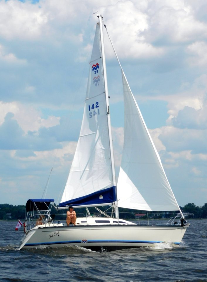 Mirage 29 sailboat Ink Spot 1993