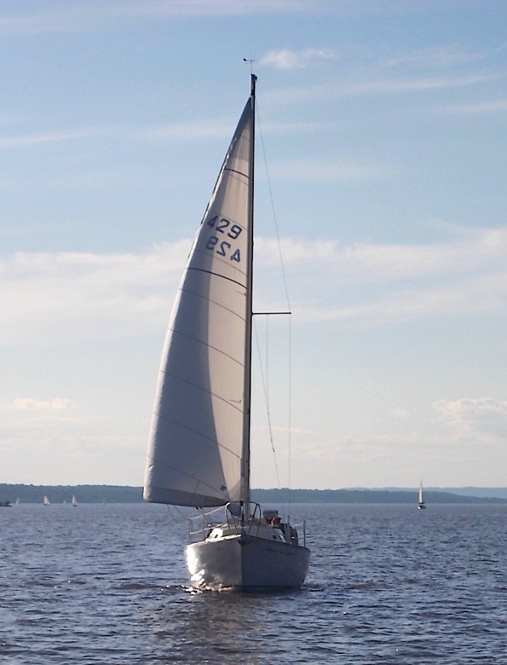 Mirage 27 sailboat Moonfleet 0705