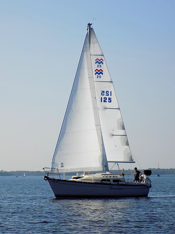Mirage 25 sailboat Serendipity 1286