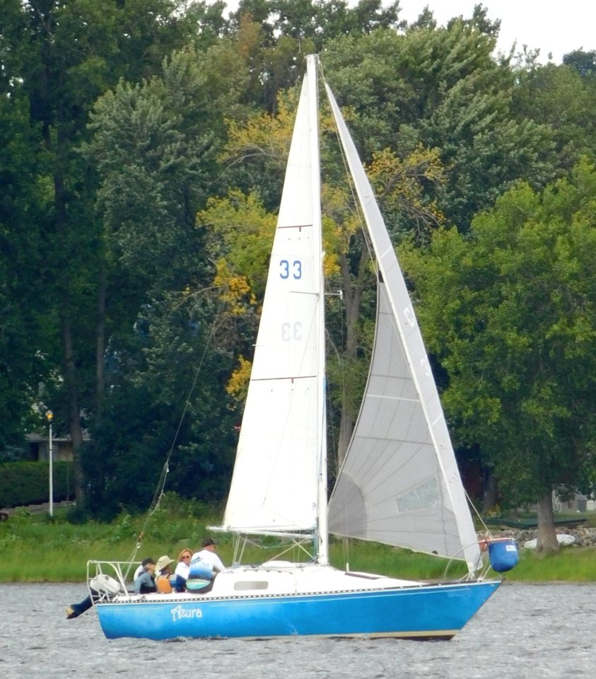 Mirage 24 sailboat Azura 2467