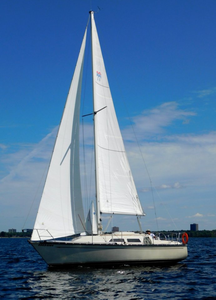 Mirage 30 sailboat Upbeat 2612