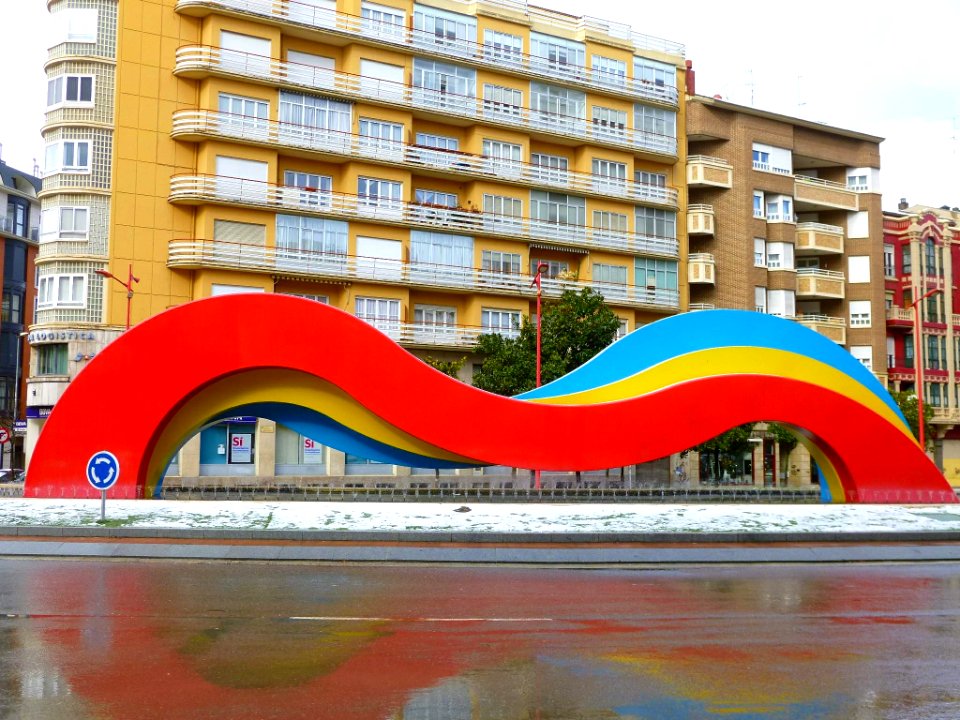 Miranda de Ebro - Escultura Vivir Miranda 2