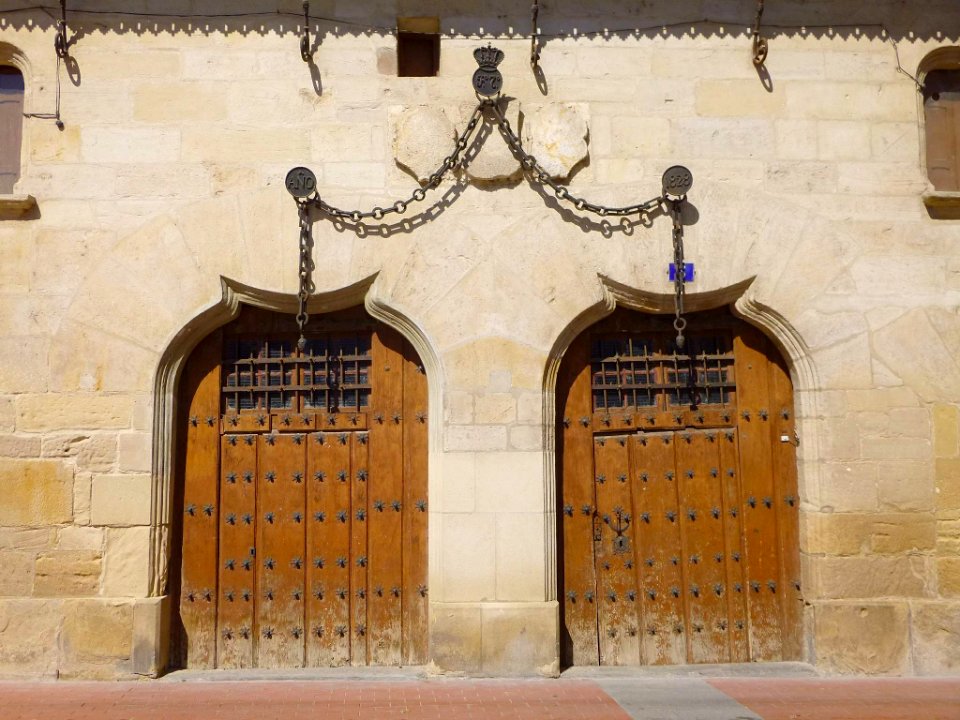 Miranda de Ebro - Casa de las Cadenas 2