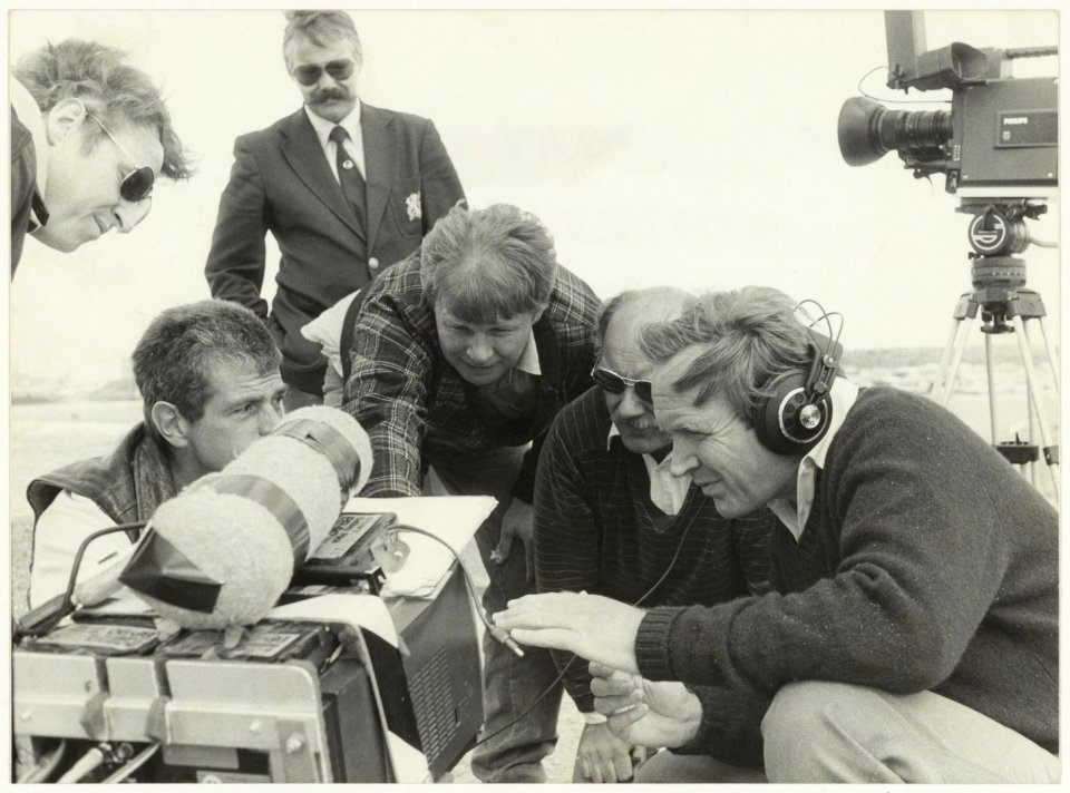 Minister Terlouw op pier IJmuiden. NL-HlmNHA 54015646