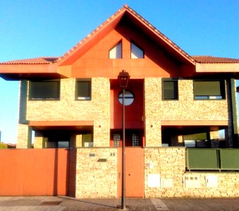 Miranda de Ebro - Magnífico casoplón en la Calle Alondra