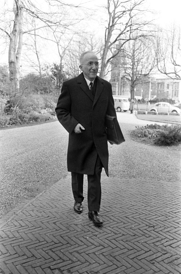 Minister van Justitie C.H.F. Polak, Bestanddeelnr 920-2077