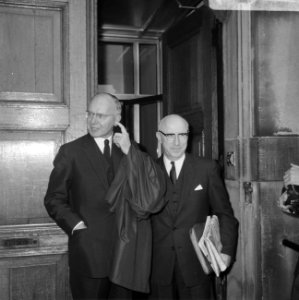Minister van Financiën Anne Vondeling (PvdA) en minister van Justitie Ivo Samka…, Bestanddeelnr 919-6822