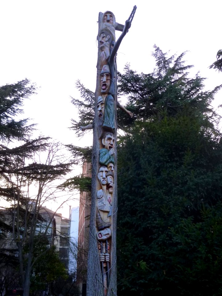 Miranda de Ebro, Parque Antonio Machado 11