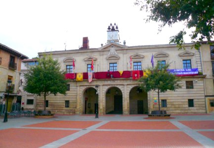 Miranda de Ebro - Ayuntamiento 1