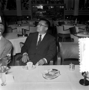 Minister van Buitenlandse Zaken van Zuid Korea op Schiphol, Bestanddeelnr 905-7675