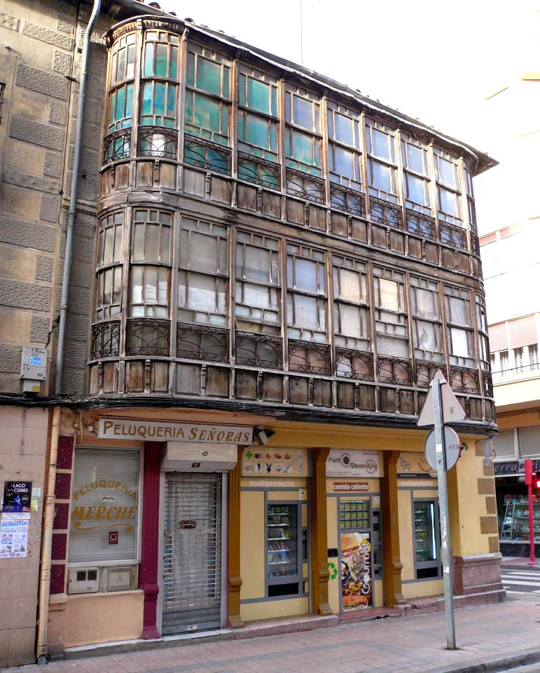 Miranda de Ebro - Calle Real Allende 1