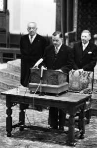 Minister van Binnenlandse Zaken Beernink aan het woord, Bestanddeelnr 924-5324
