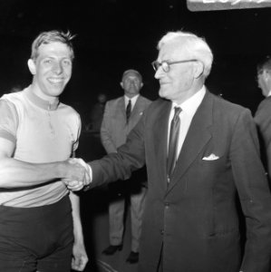 Nationale Kampioenschappen Wielrennen op de baan in Olympisch Stadion . Jhr. Van, Bestanddeelnr 920-5456