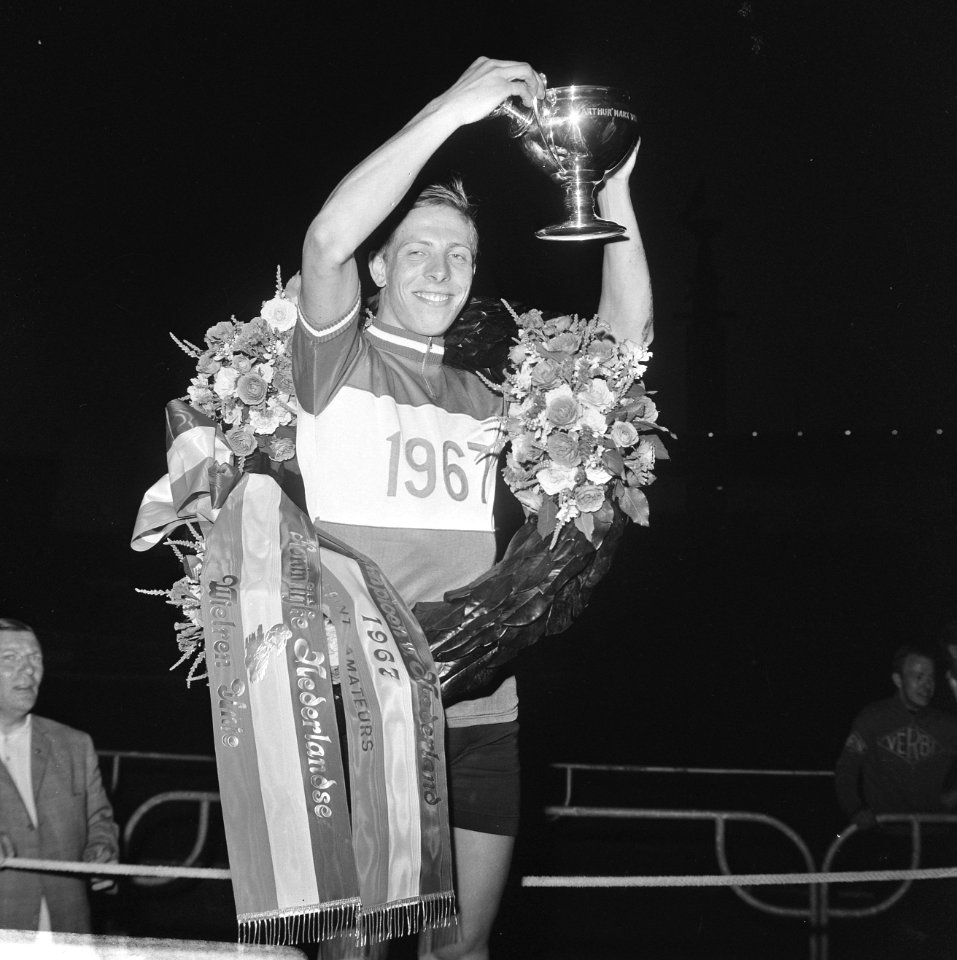 Nationale Kampioenschappen Wielrennen op de baan in Olympisch Stadion . Nederlan, Bestanddeelnr 920-5453