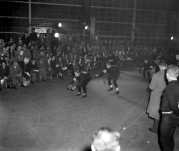 Nationale rolschaatswedstrijden in het veilinggebouw te Nonselaarsdijk, moment u, Bestanddeelnr 910-2749