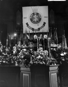 Nationale Jubileum-bijeenkomst Leger des Heils in Concertgebouw (75-jarig bestaa, Bestanddeelnr 913-9103