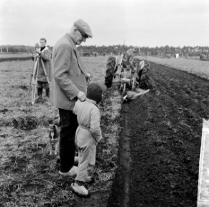 Nationale ploegenwedstrijden te Renkum, K. Eelman een der kandidaten voor de ove, Bestanddeelnr 917-0377