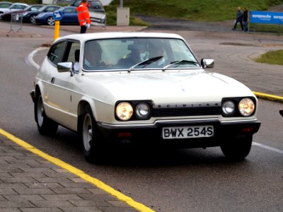 Nationale oldtimerdag Zandvoort 2010, SCIMITAR GTE, pic3