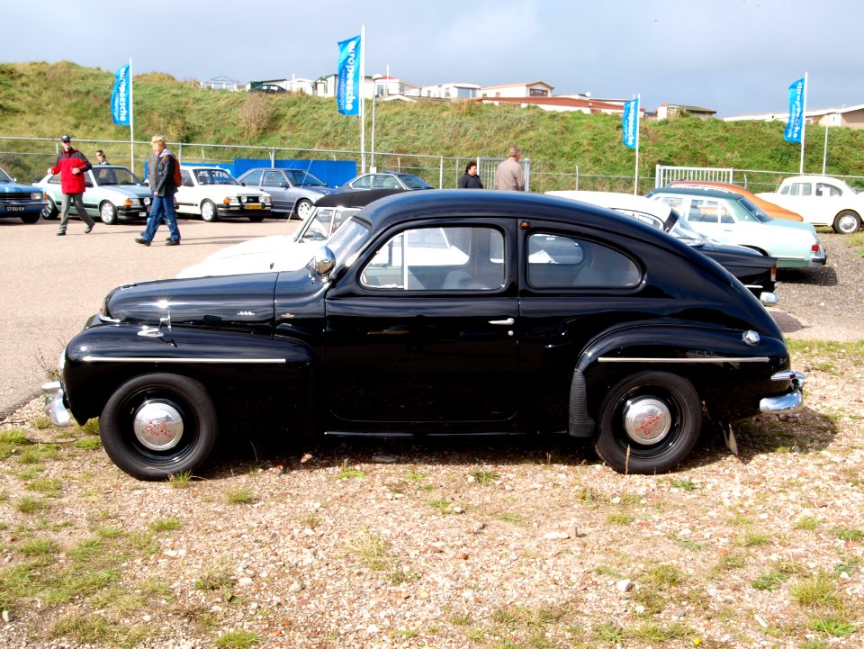 Nationale oldtimerdag Zandvoort 2010, Volvo 444, AE-57-56