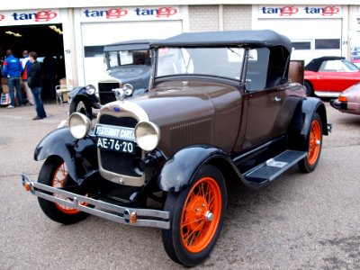Nationale oldtimerdag Zandvoort 2010, 1929 FORD MODEL A ROADSTER, AE-76-20 pic1