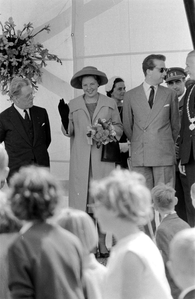 Nationale manifestatie van de Mobiele Brigade in Utrech Prinses Beatrix en Prins, Bestanddeelnr 911-3193