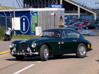 Nationale oldtimerdag Zandvoort 2010, 1954 ASTON-MARTIN DB24, AM-95-48 pic2