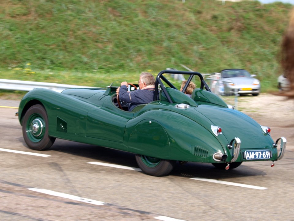 Nationale oldtimerdag Zandvoort 2010, 1955 JAGUAR XK 120 ROADSTER LT